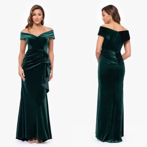 Xscape Women 8 Alana Gown Green Velvet Off Shoulder Evening Ruched Ruffle Boning